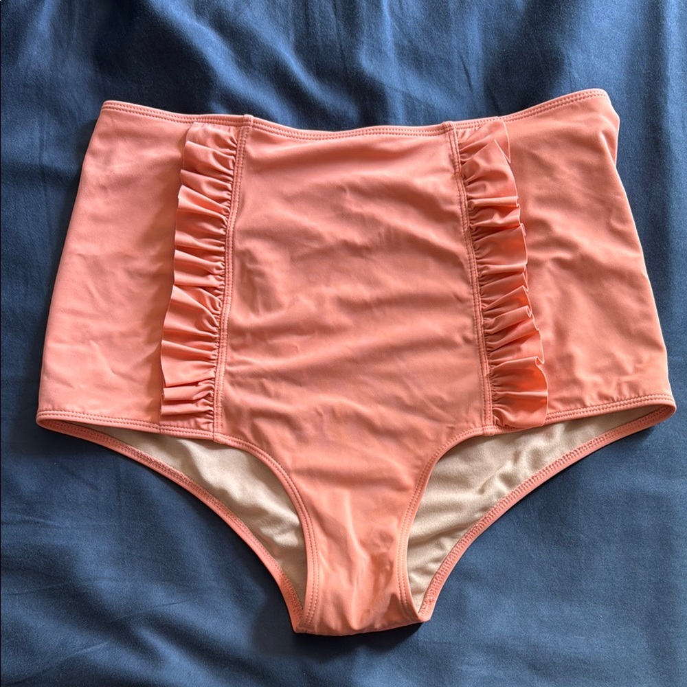 Kortni Jeane High-Waisted Peach Bikini Bottoms